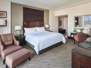 Anwar Al Madinah Movenpick